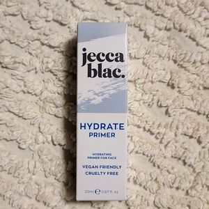 jecca blac. Hydrate primer
